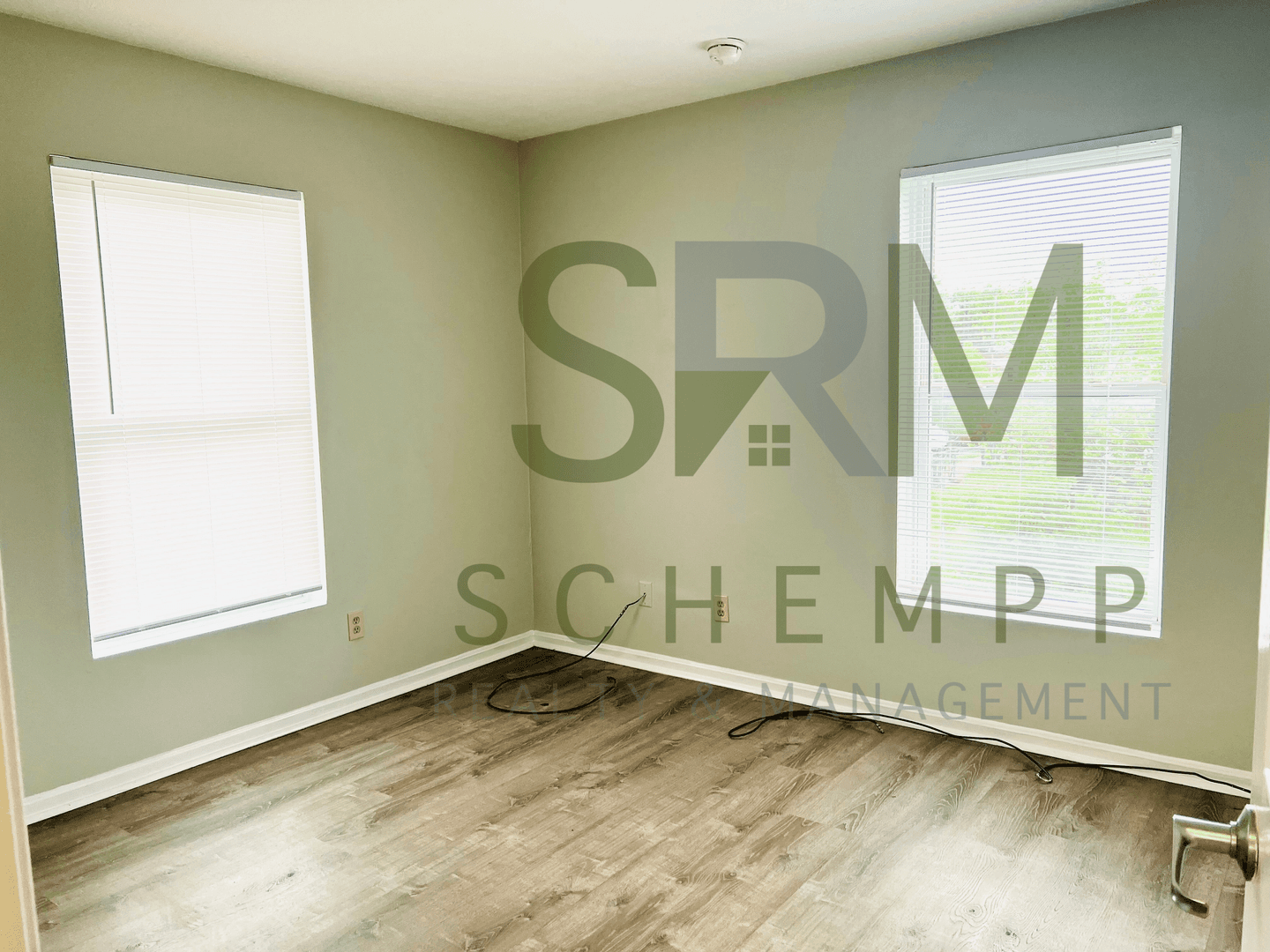 Louisville Apartment: 200 N 18th St #4