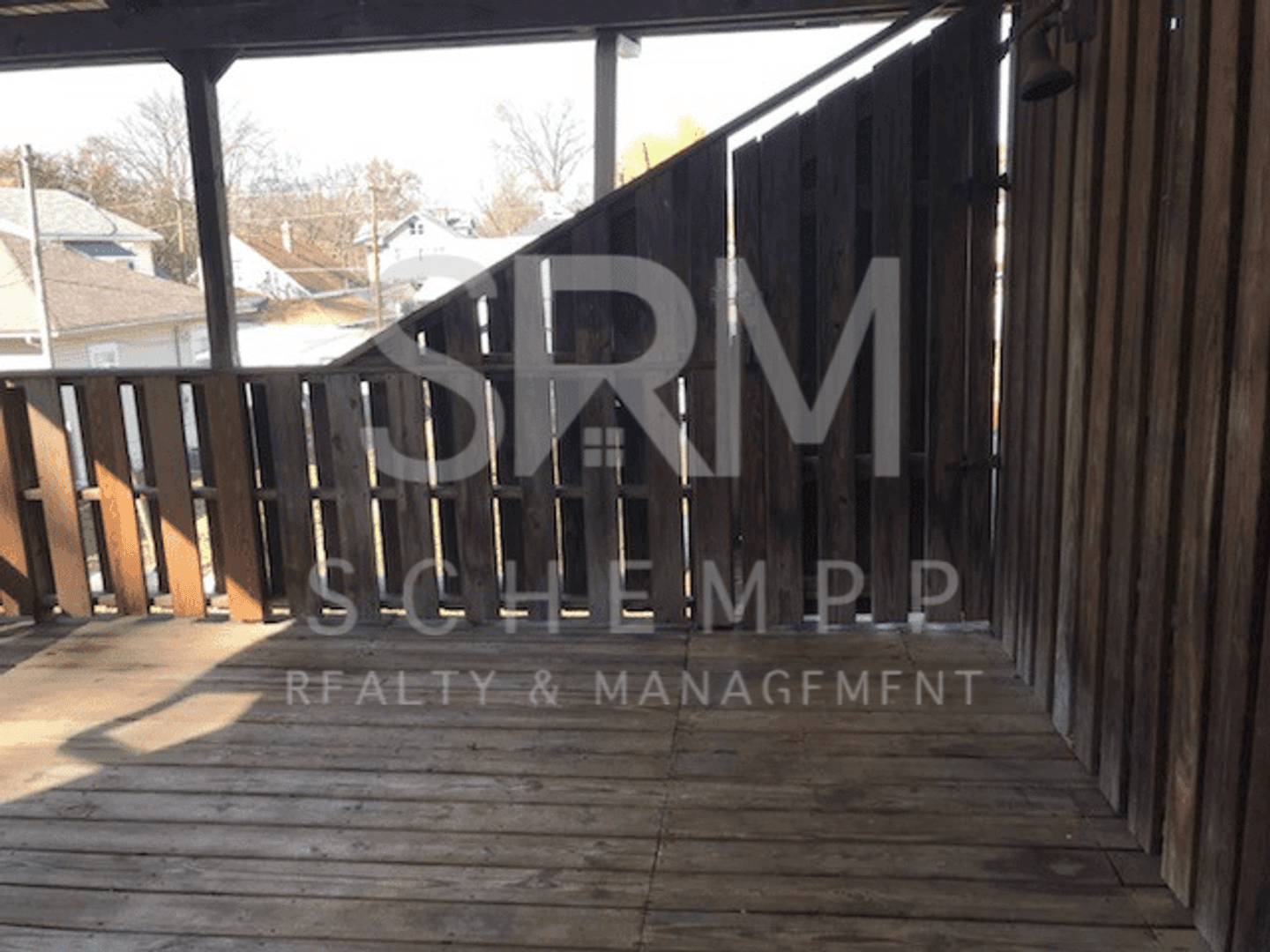 Jeffersonville Apartment: 807-809 East Maple Street