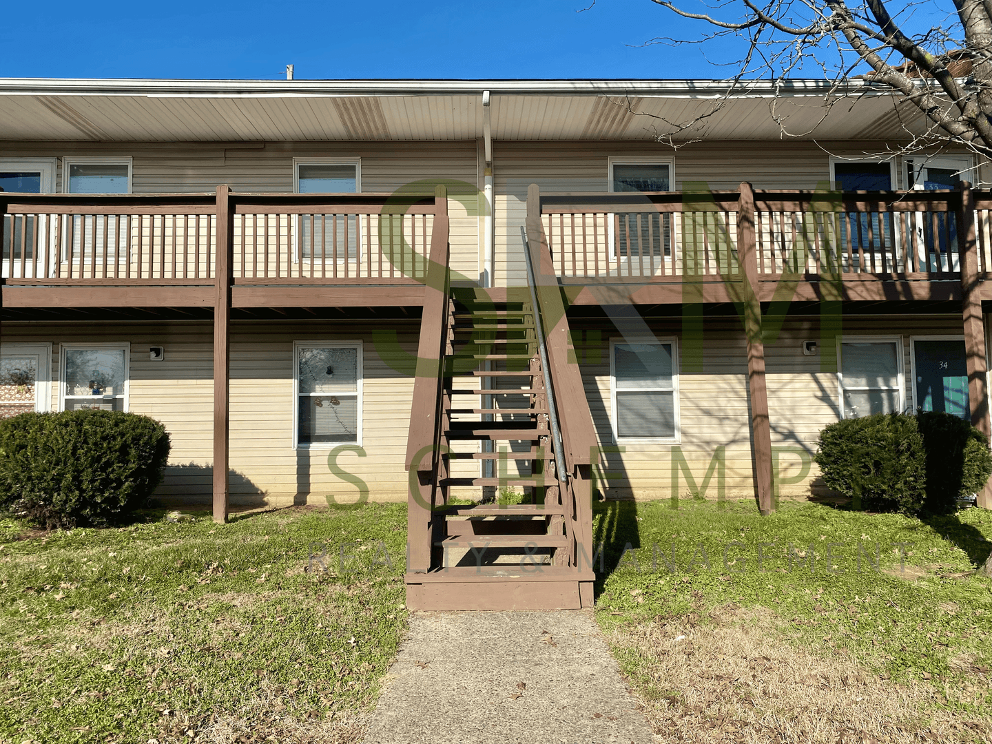 Louisville Apartment: 1519 Crums Lane