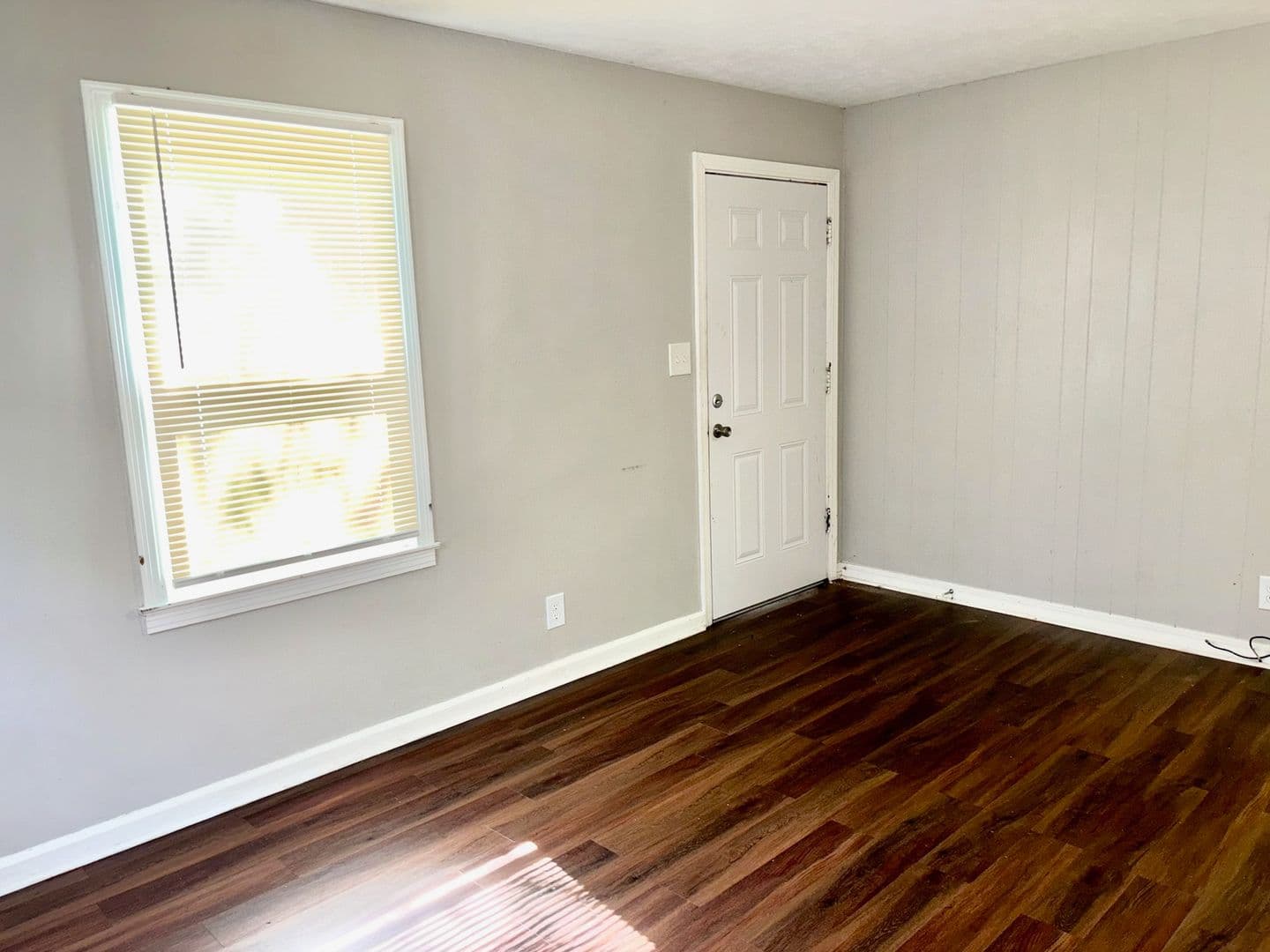 Louisville House: 3802 Parthenia Avenue