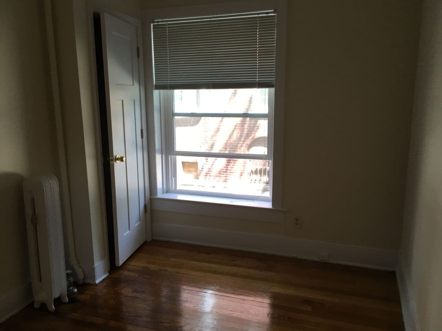 Evanston Apartment: 618-20 Clark Street