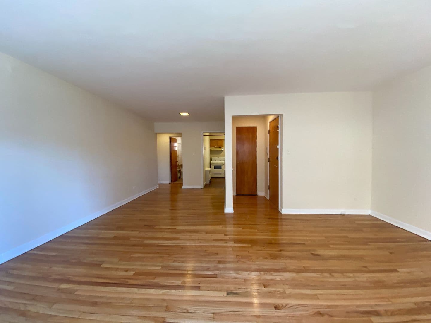Chicago Apartment: 2714-24 W. Bryn Mawr Ave.
