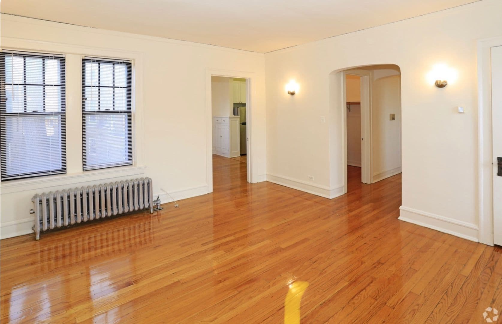 Chicago Apartment: 4830-34 N. Wolcott Ave.