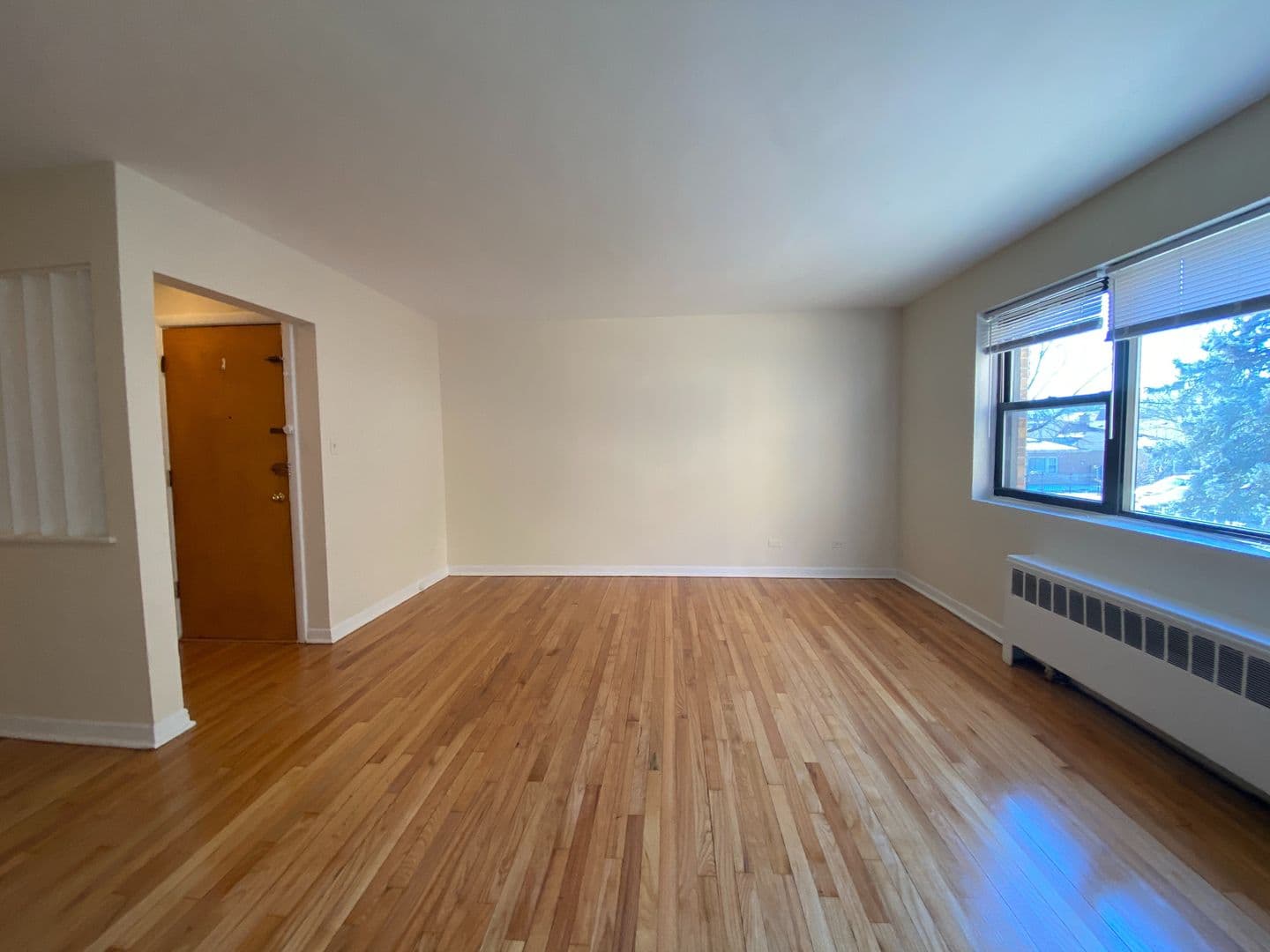 Chicago Apartment: 2714-24 W. Bryn Mawr Ave.