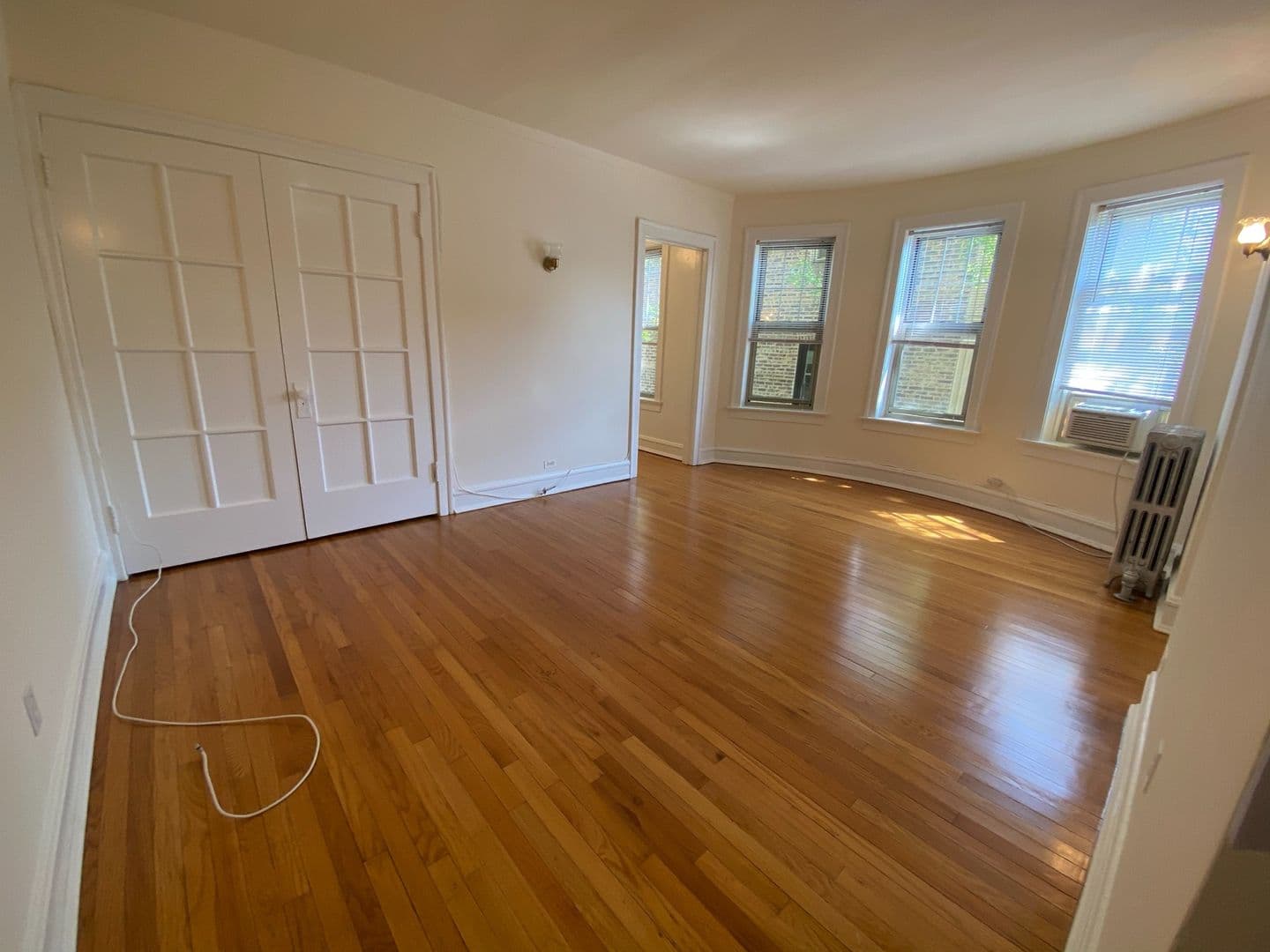 Chicago Apartment: 4830-34 N. Wolcott Ave.