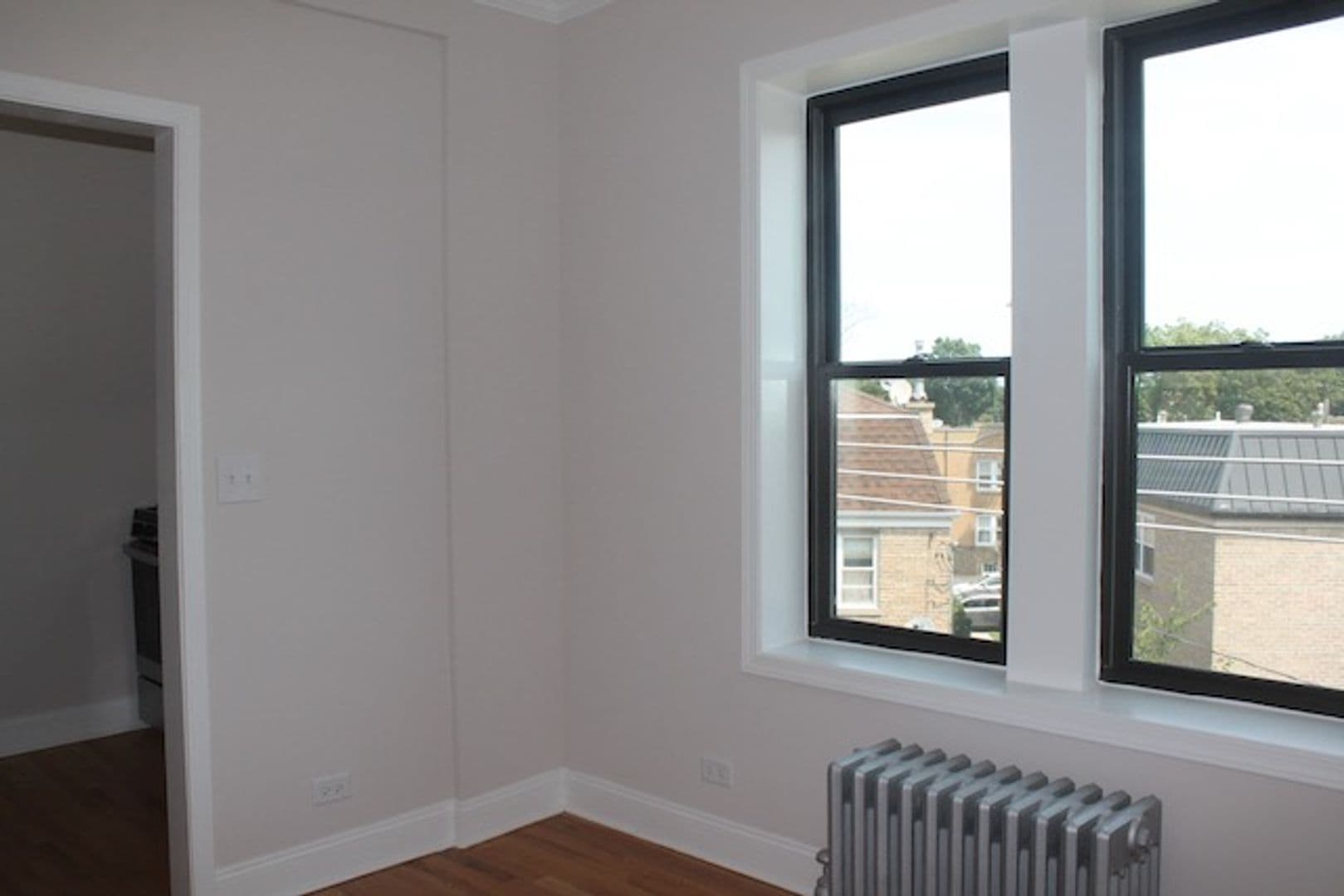 Chicago Apartment: 5643-49 N. Washtenaw Ave.