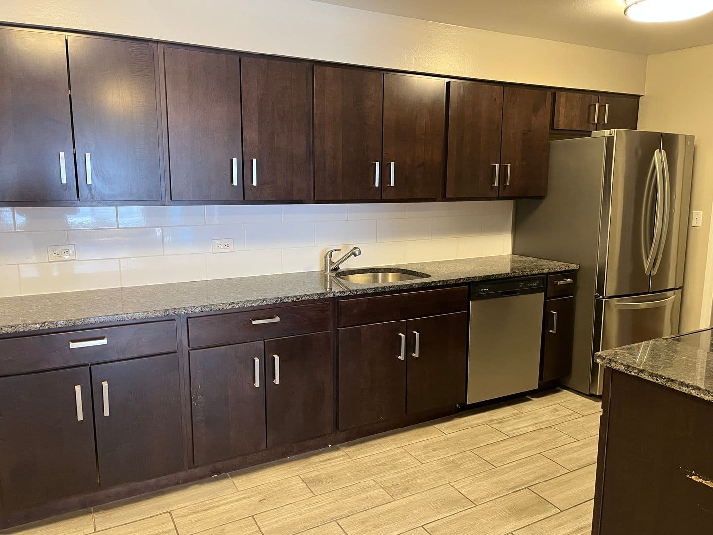 Evanston Apartment: 2620 Central St.