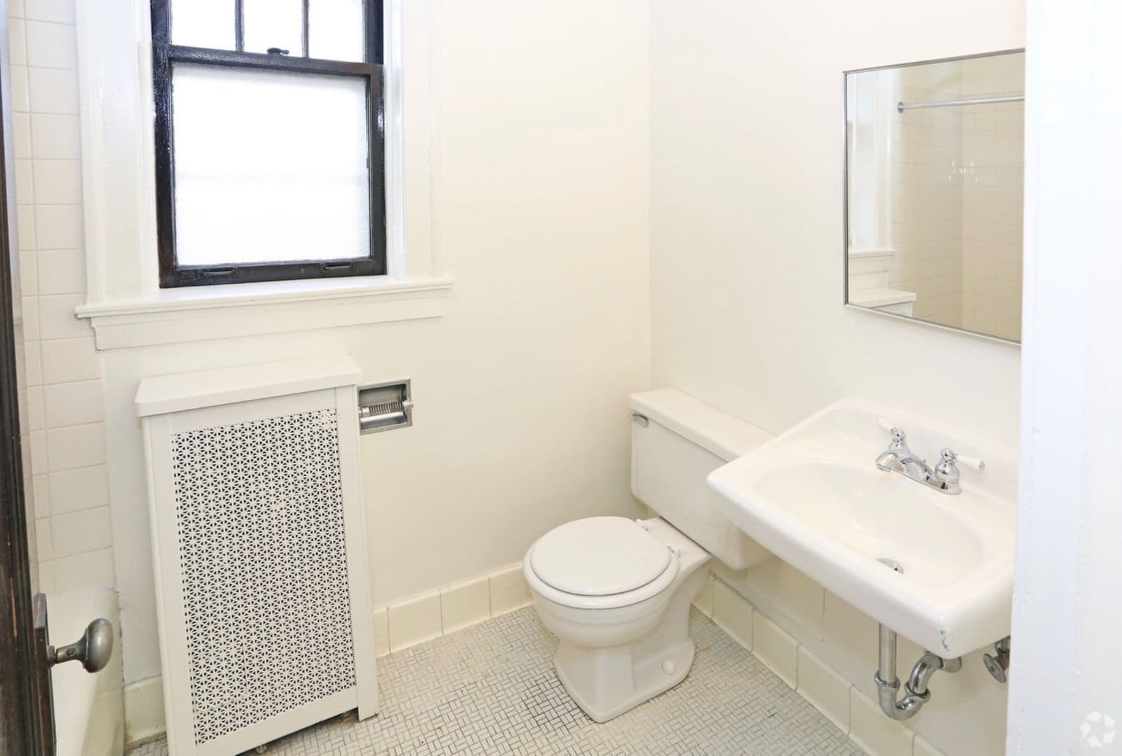 Chicago Apartment: 4830-34 N. Wolcott Ave.