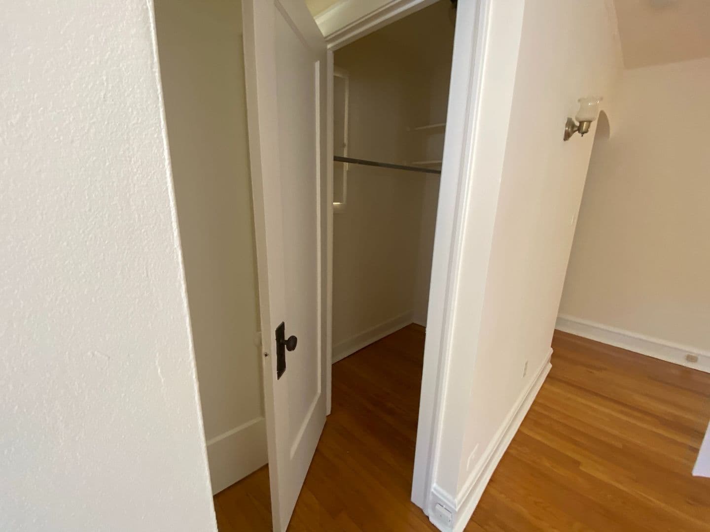 Chicago Apartment: 4830-34 N. Wolcott Ave.