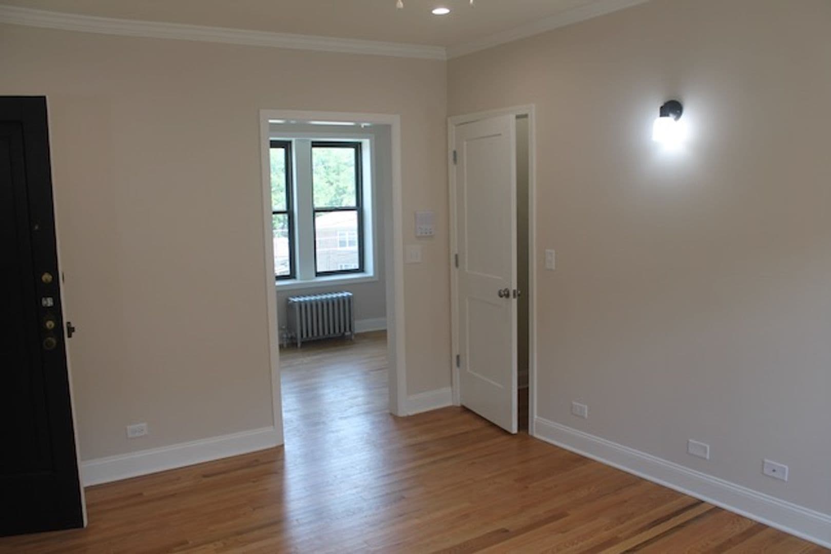 Chicago Apartment: 5643-49 N. Washtenaw Ave.