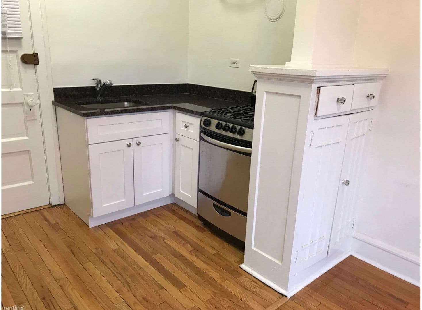 Chicago Apartment: 4830-34 N. Wolcott Ave.