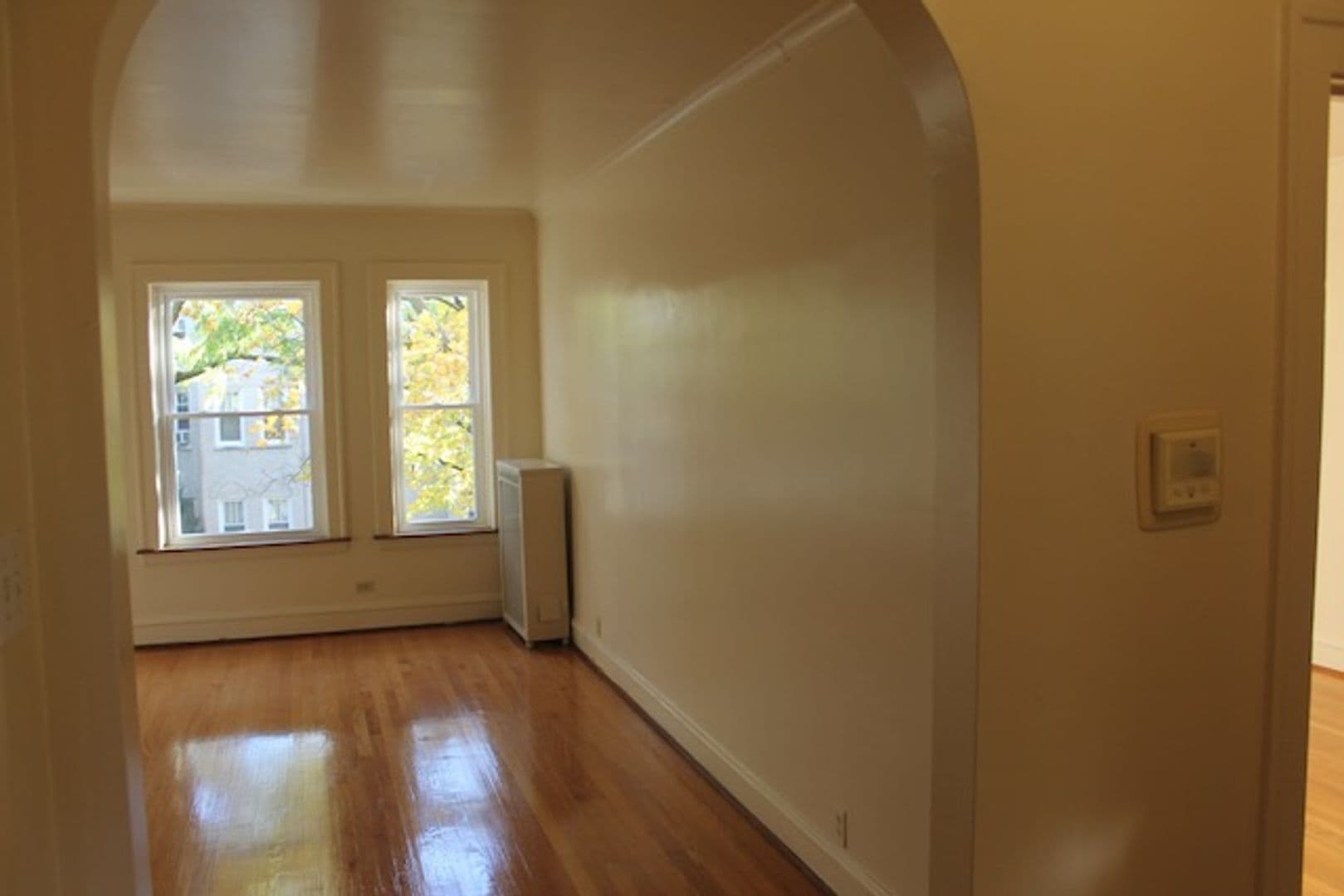 Evanston Apartment: 126-32 Custer Ave.