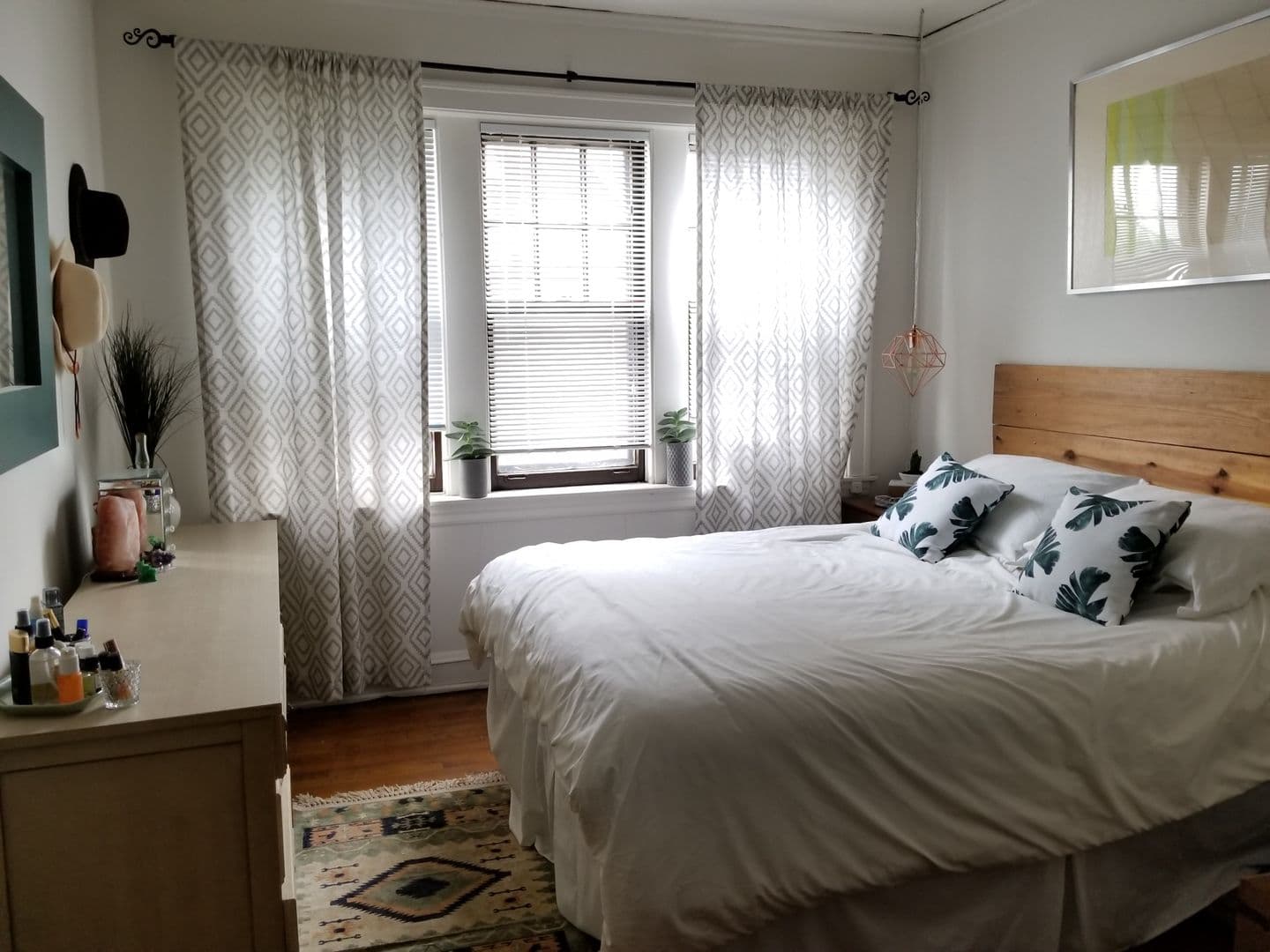 Evanston Apartment: 1317-21 Washington St.