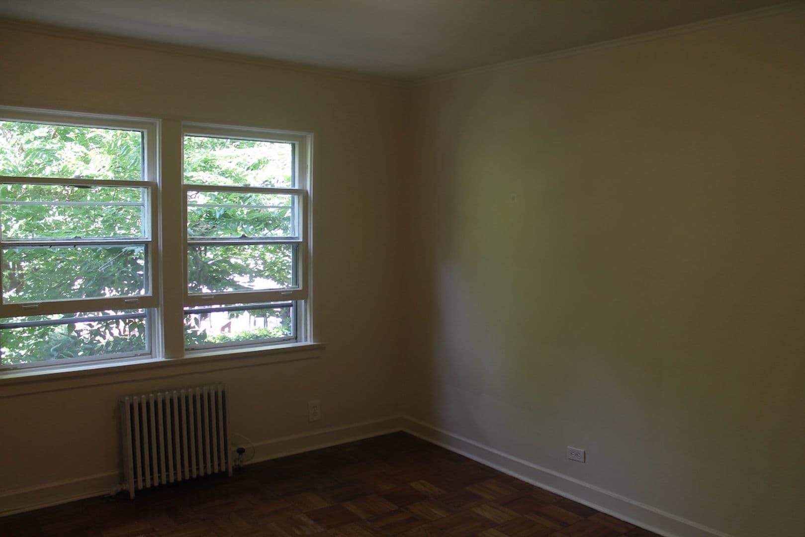 Evanston Apartment: 721-27 Austin Street