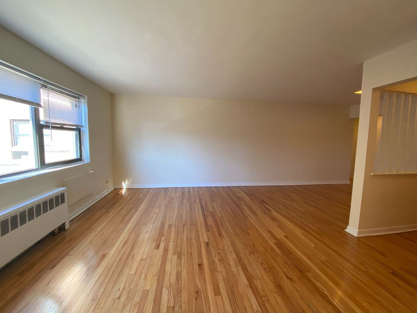 Chicago Apartment: 2714-24 W. Bryn Mawr Ave.