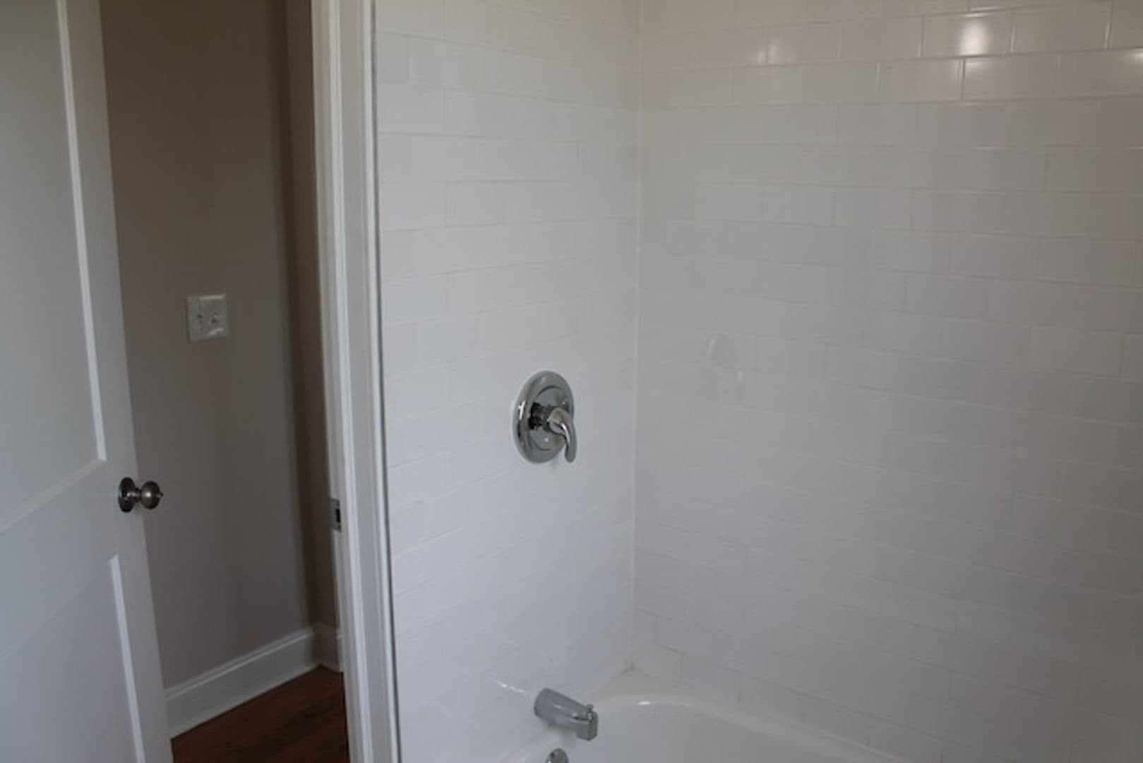 Chicago Apartment: 5643-49 N. Washtenaw Ave.