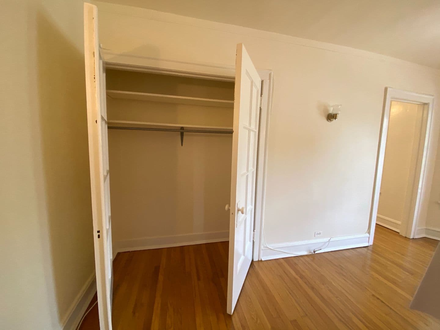 Chicago Apartment: 4830-34 N. Wolcott Ave.