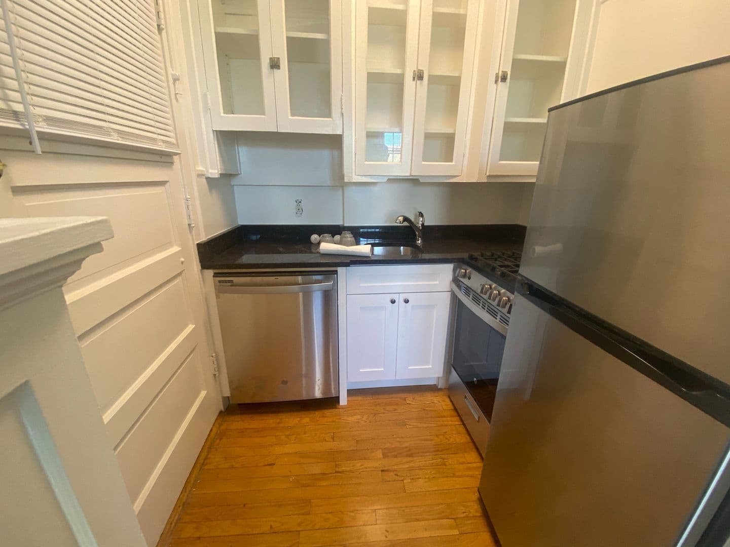 Chicago Apartment: 4830-34 N. Wolcott Ave.