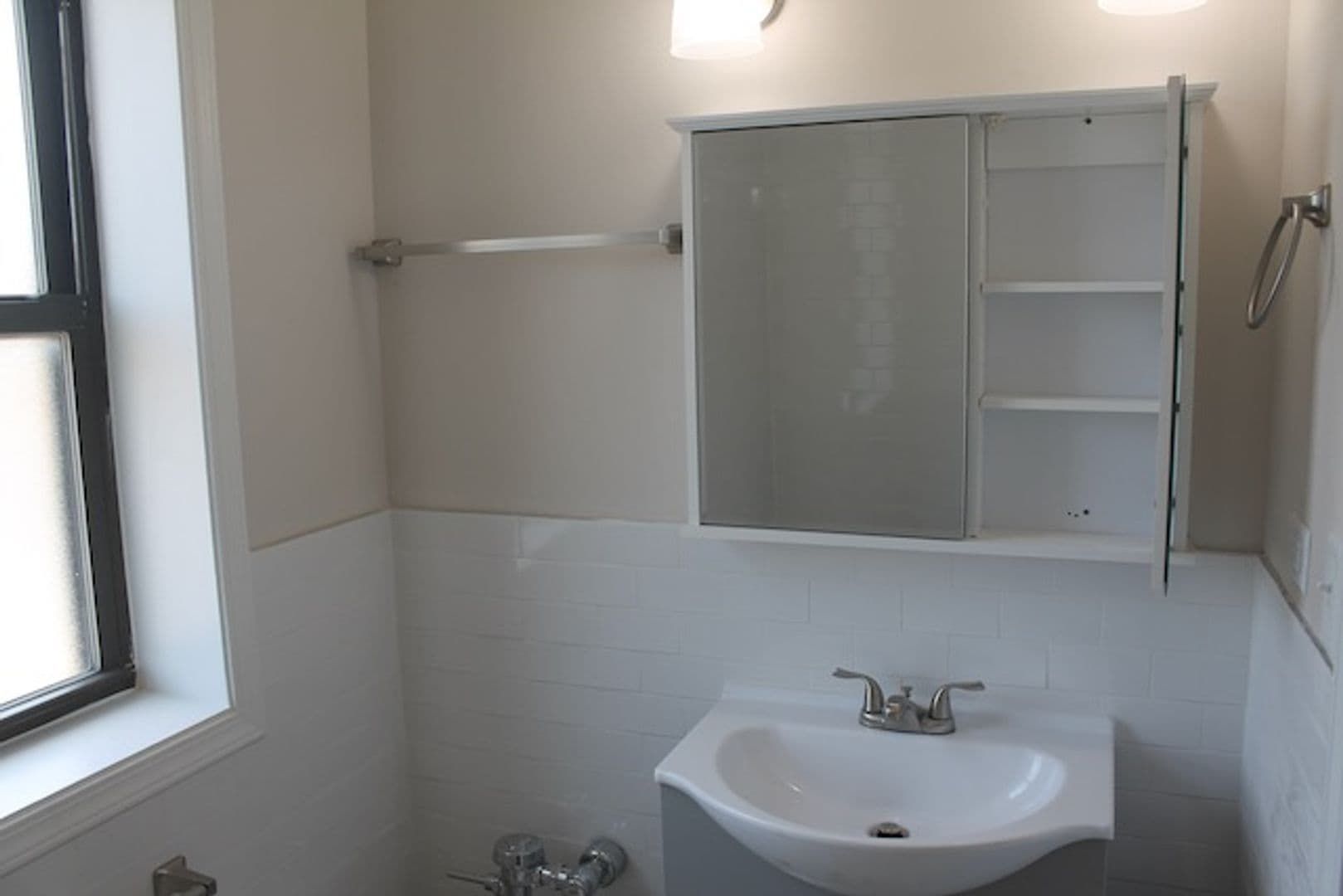 Chicago Apartment: 5643-49 N. Washtenaw Ave.