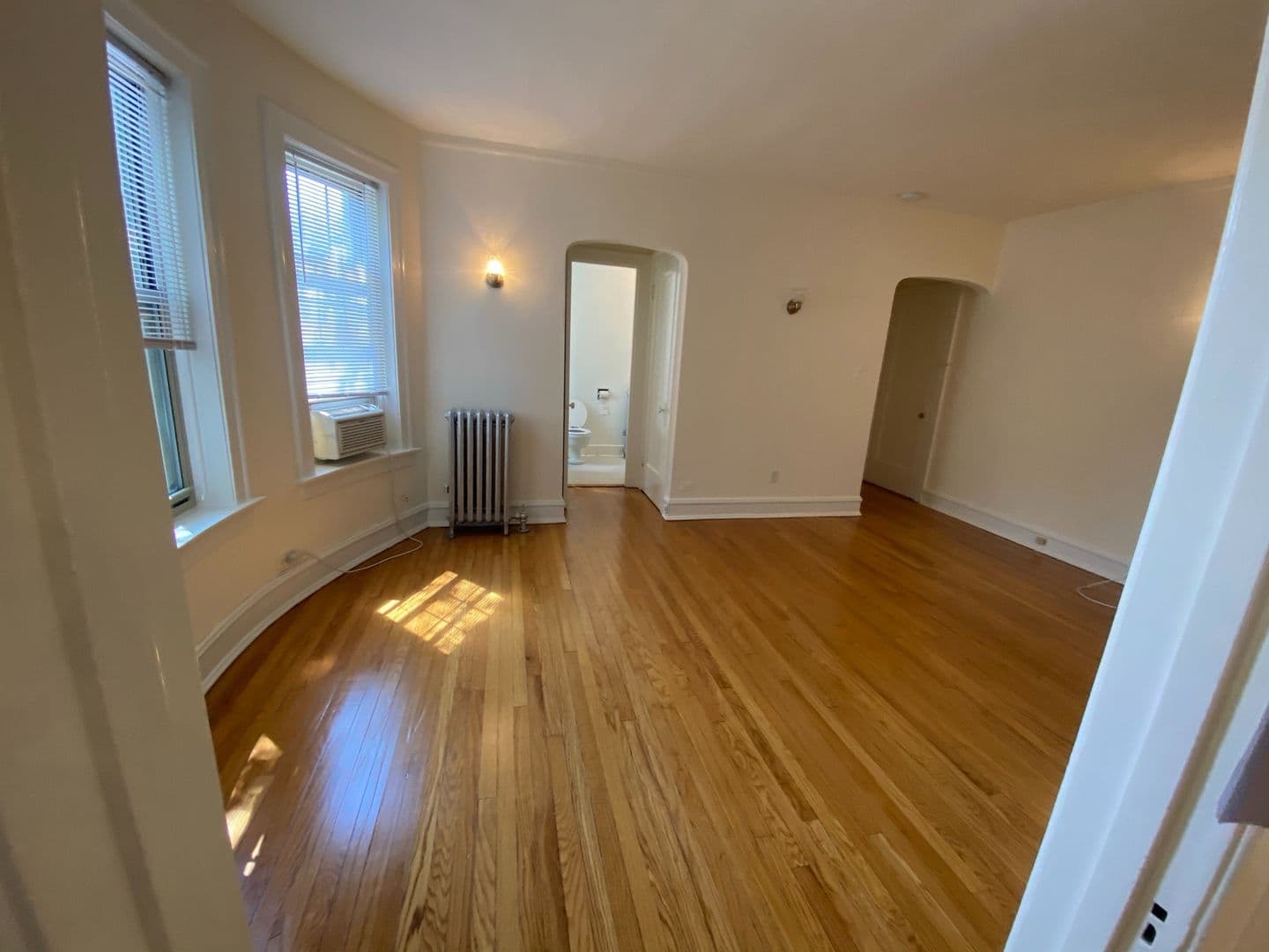 Chicago Apartment: 4830-34 N. Wolcott Ave.