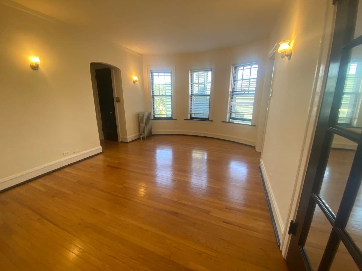 Chicago Apartment: 4830-34 N. Wolcott Ave.