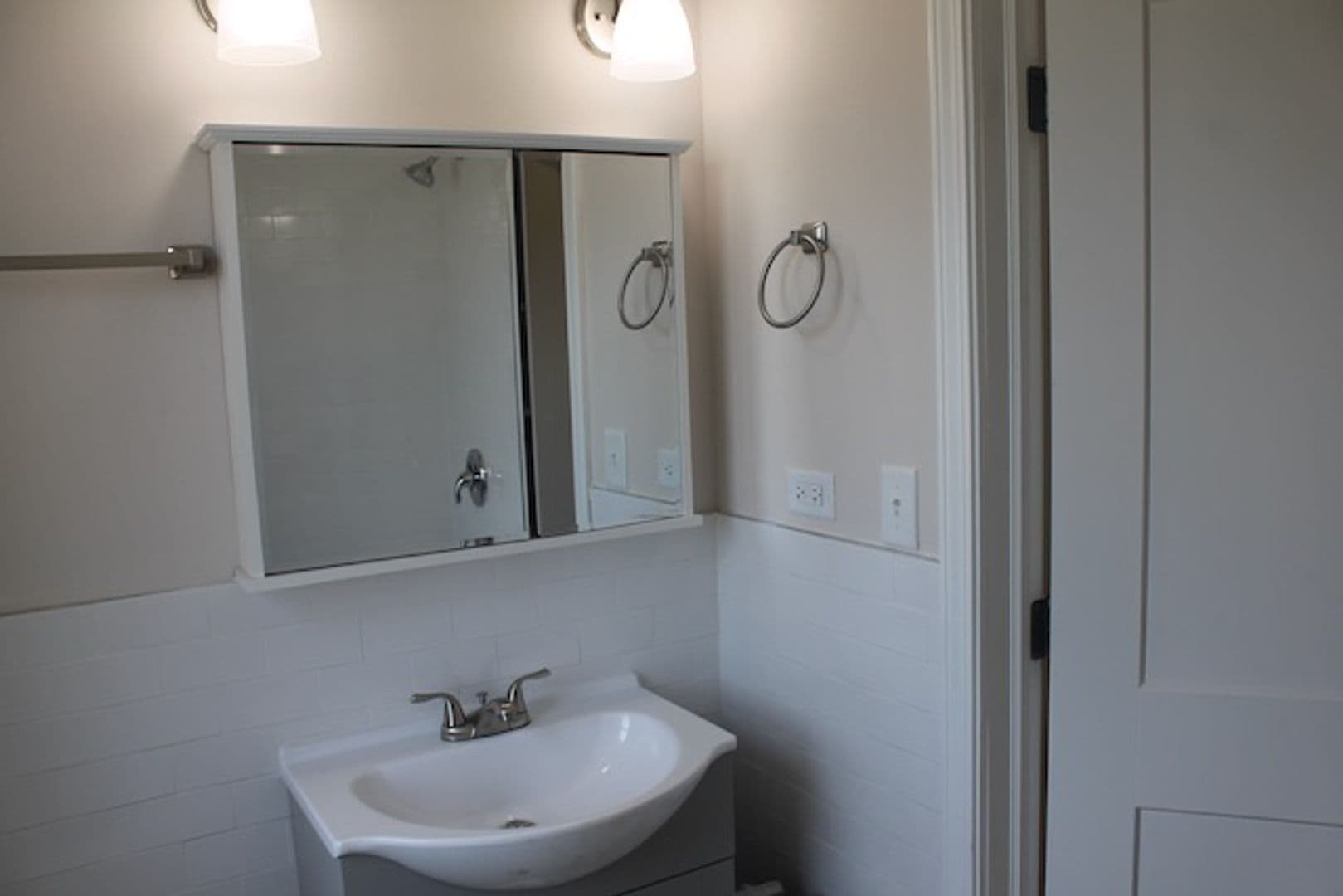 Chicago Apartment: 5643-49 N. Washtenaw Ave.