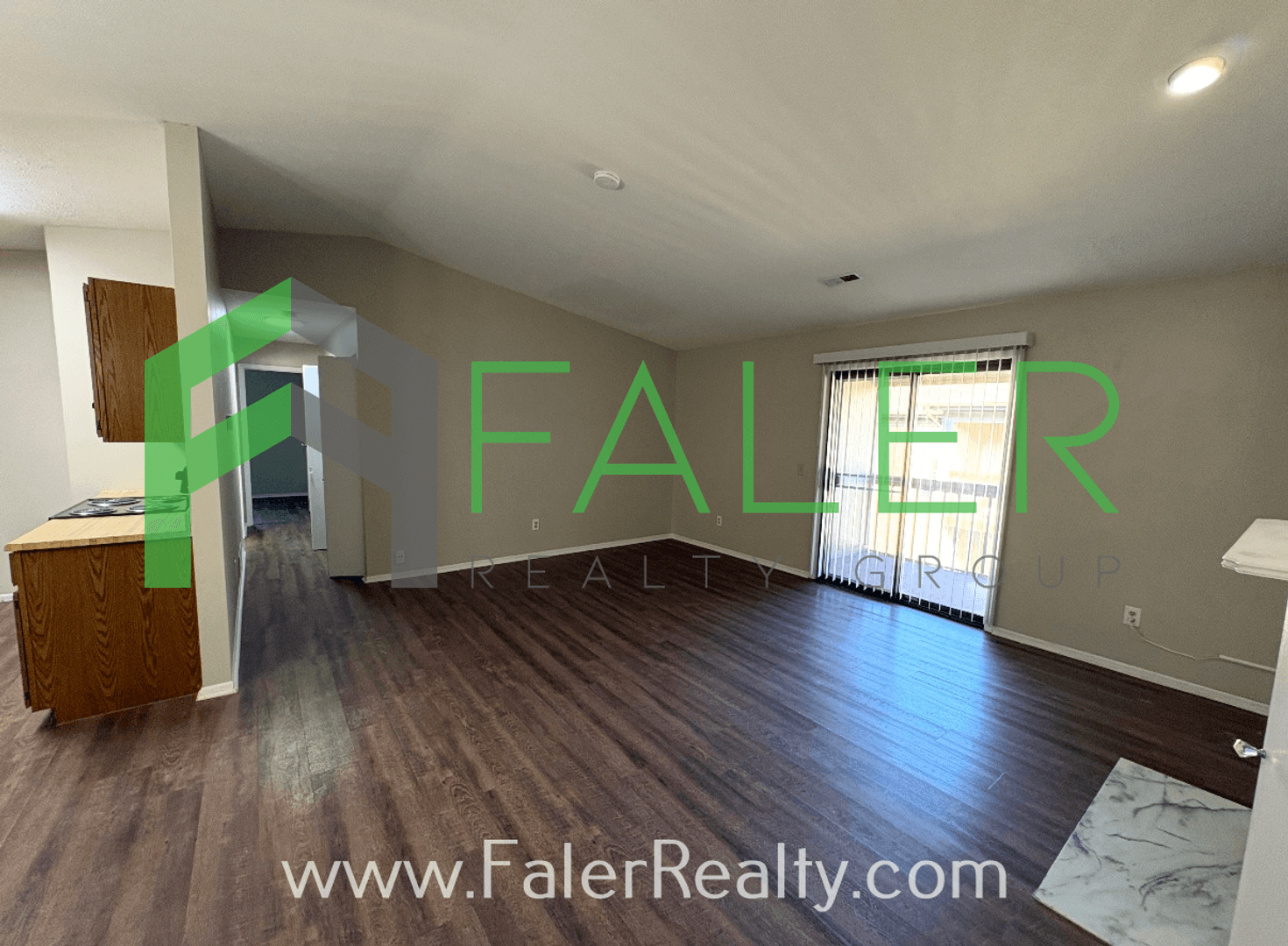 Miami Township Condo: 5213 Belle Isle