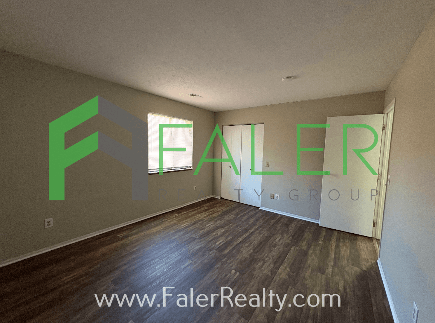 Miami Township Condo: 5213 Belle Isle