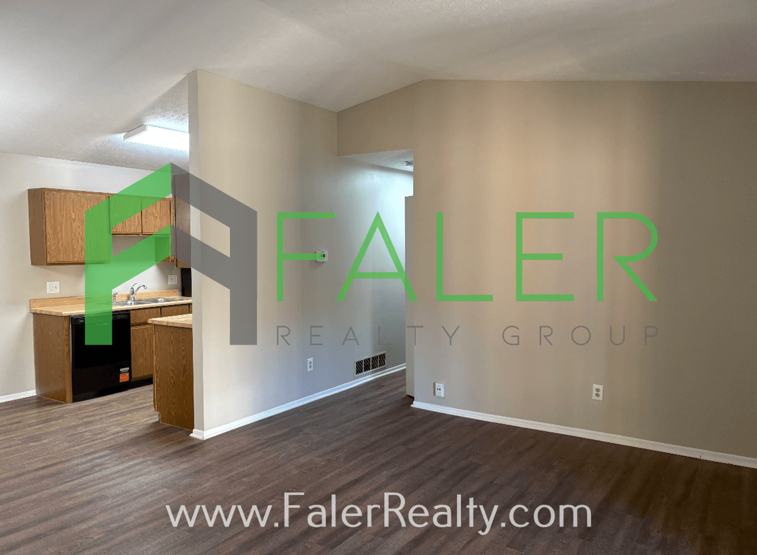 Miami Township Condo: 5213 Belle Isle