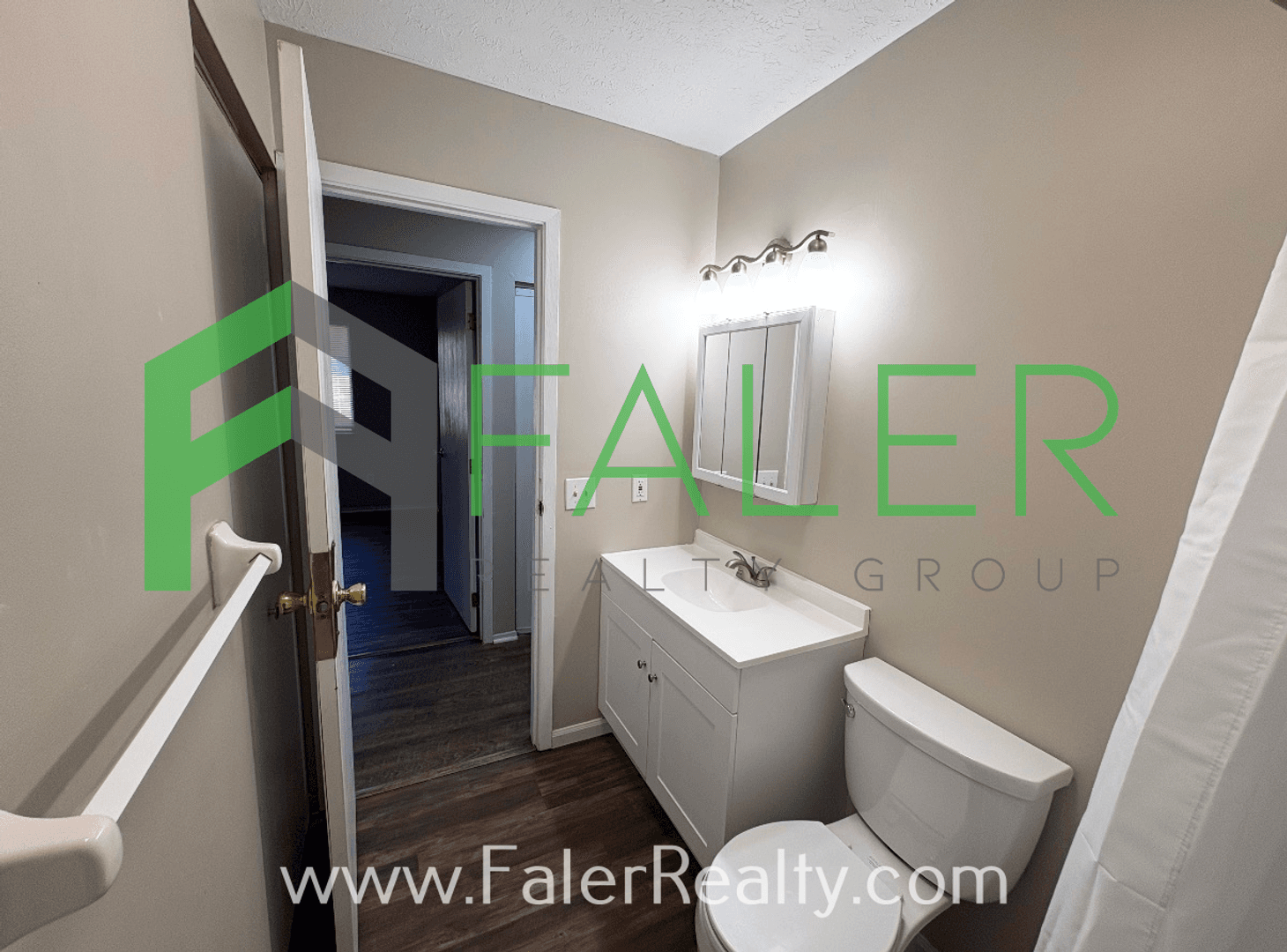 Miami Township Condo: 5213 Belle Isle