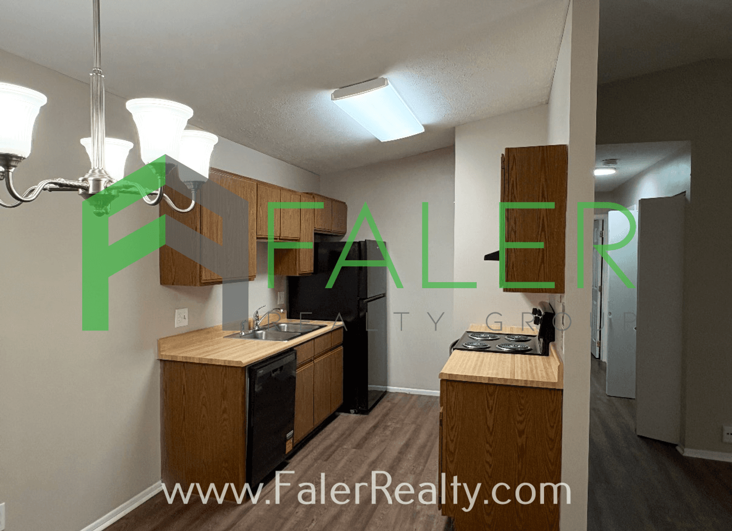 Miami Township Condo: 5213 Belle Isle