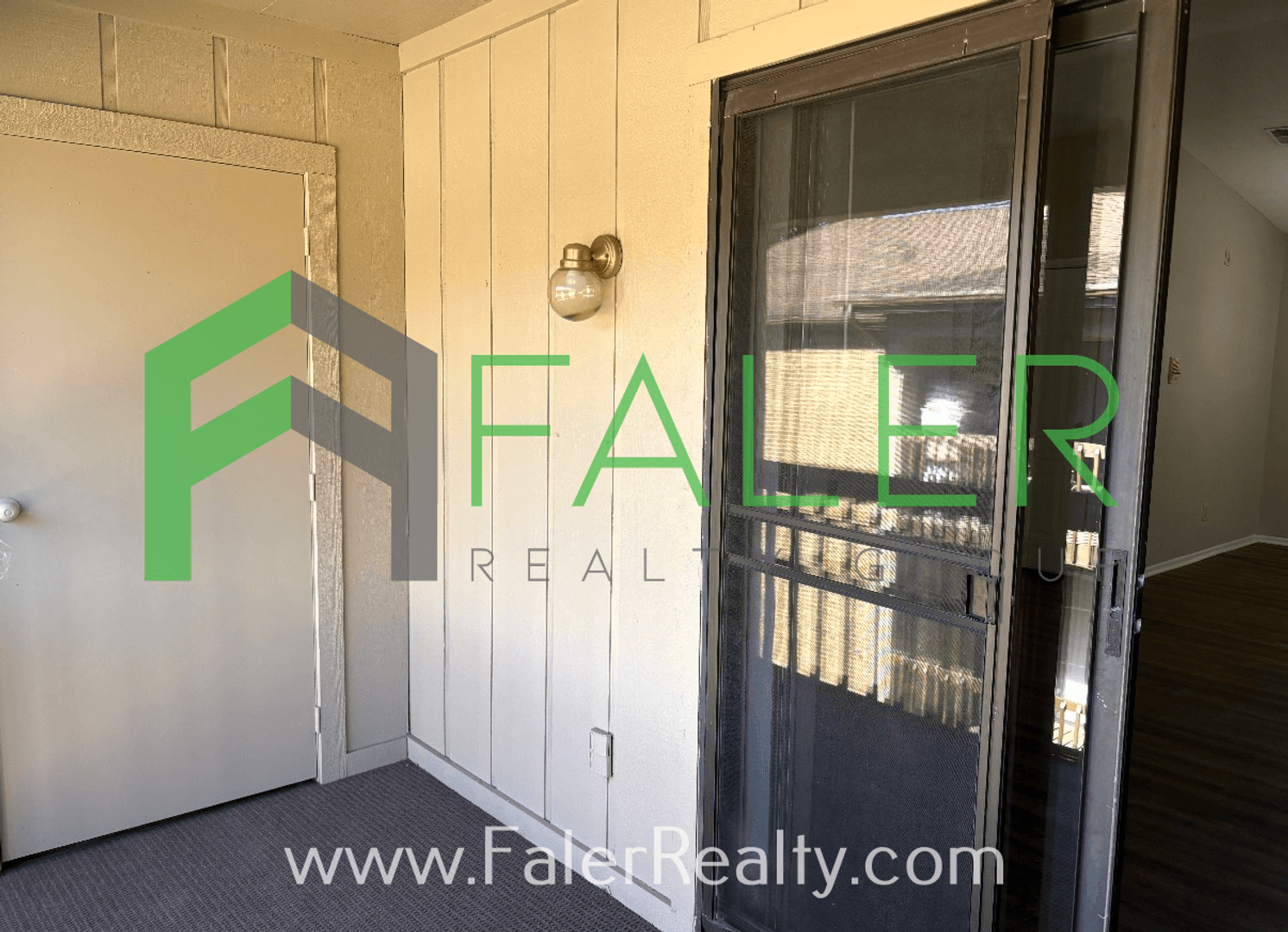 Miami Township Condo: 5213 Belle Isle