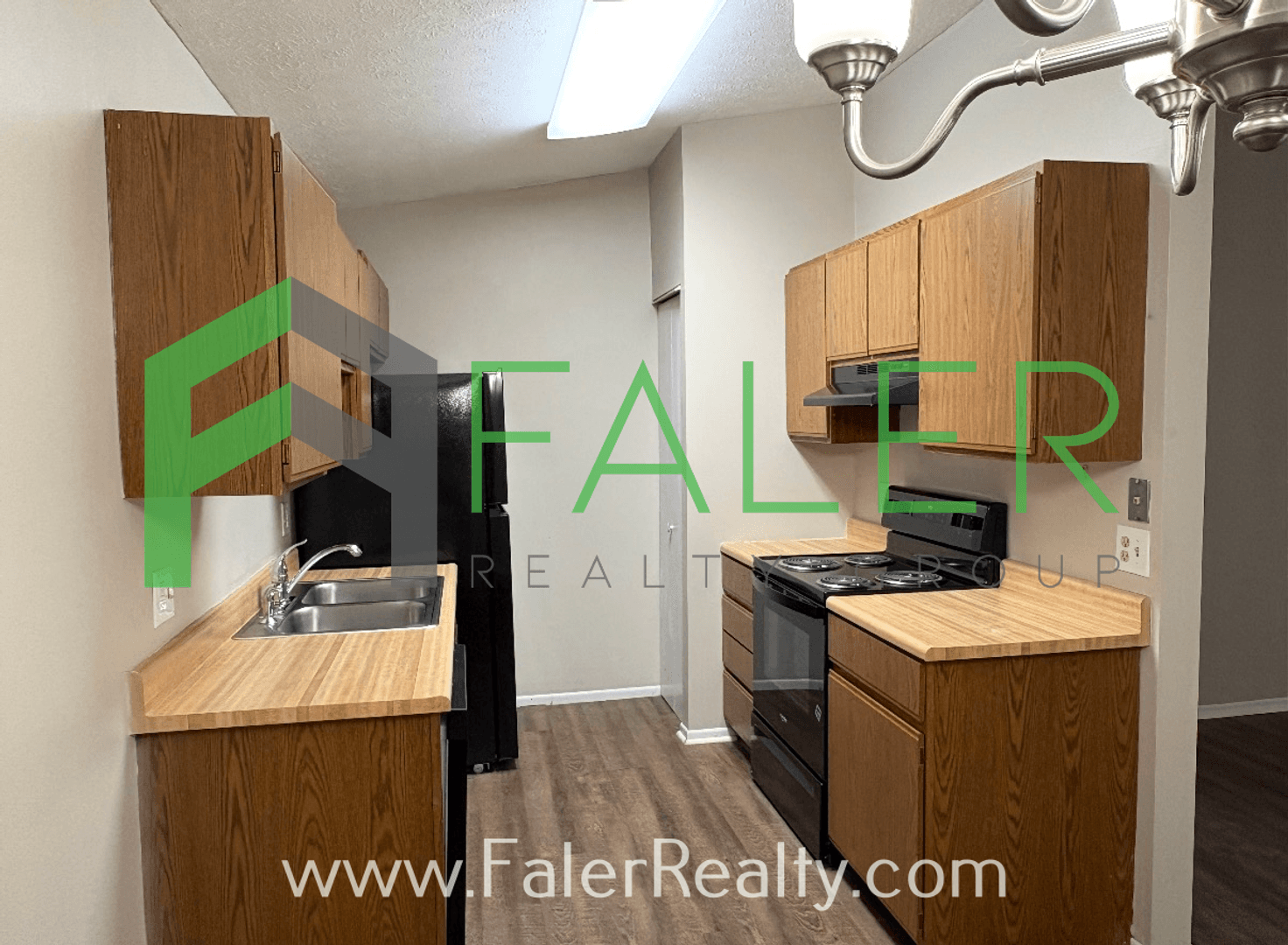 Miami Township Condo: 5213 Belle Isle