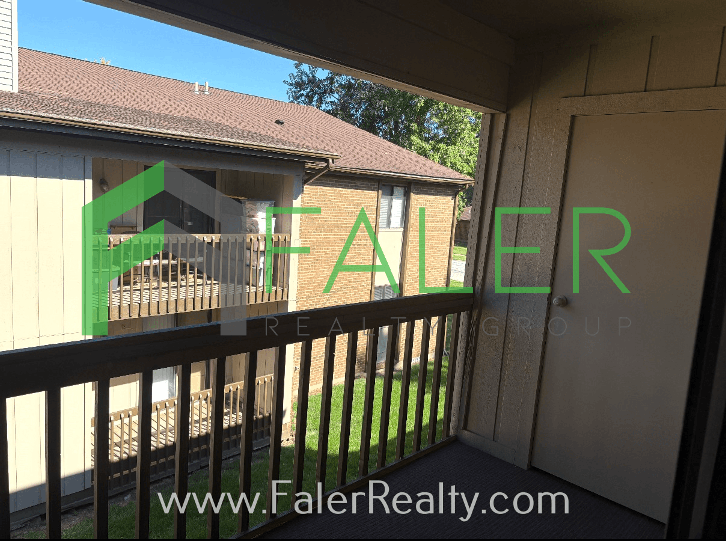 Miami Township Condo: 5213 Belle Isle