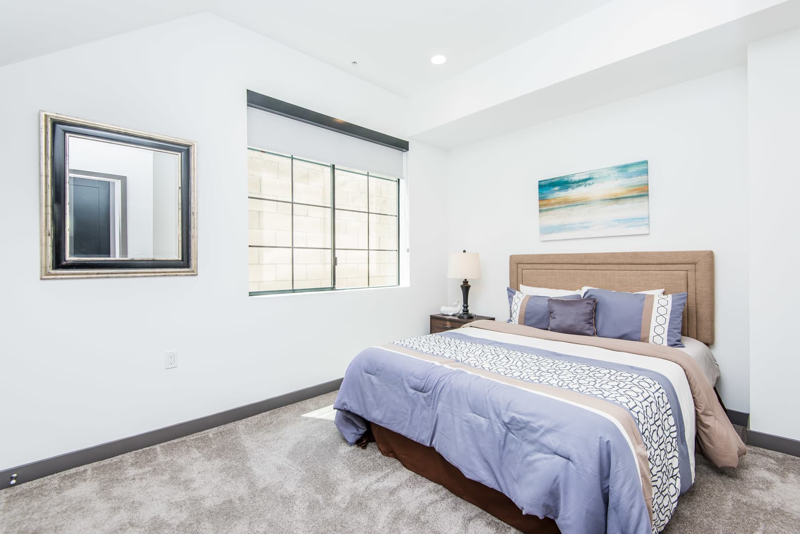 Los Angeles Apartment: 10748 Riverside Dr.