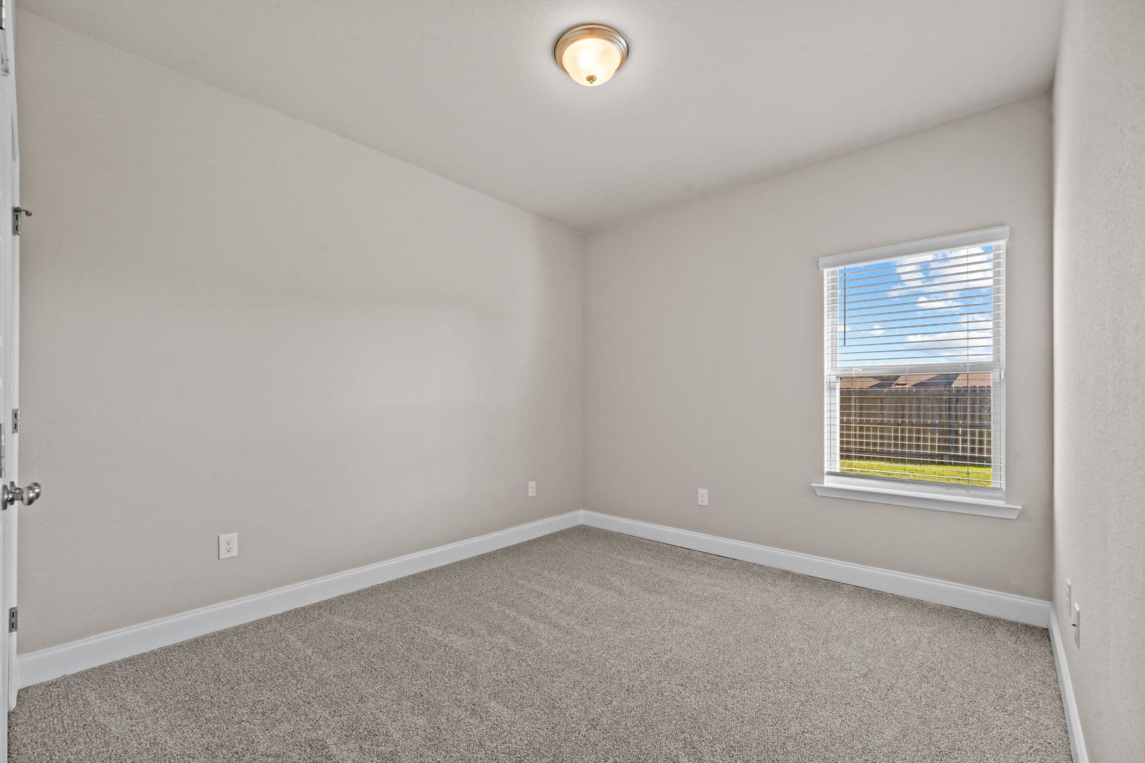 long beach House: 4016 Lighthouse Drive