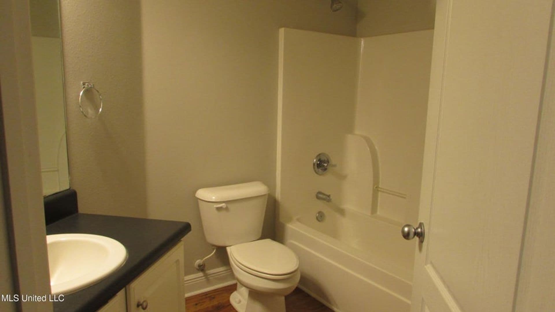 Biloxi House: 14597 Bruce Cove South