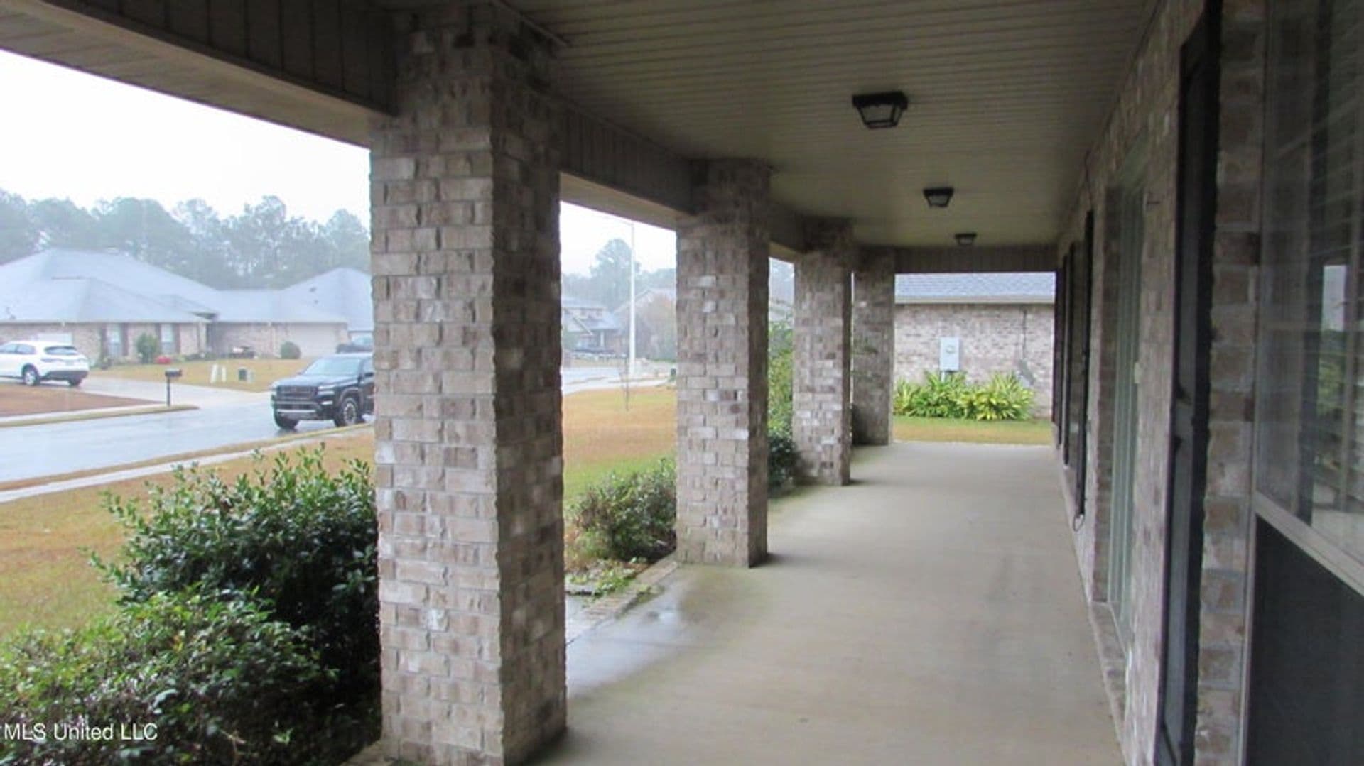 Biloxi House: 14597 Bruce Cove South