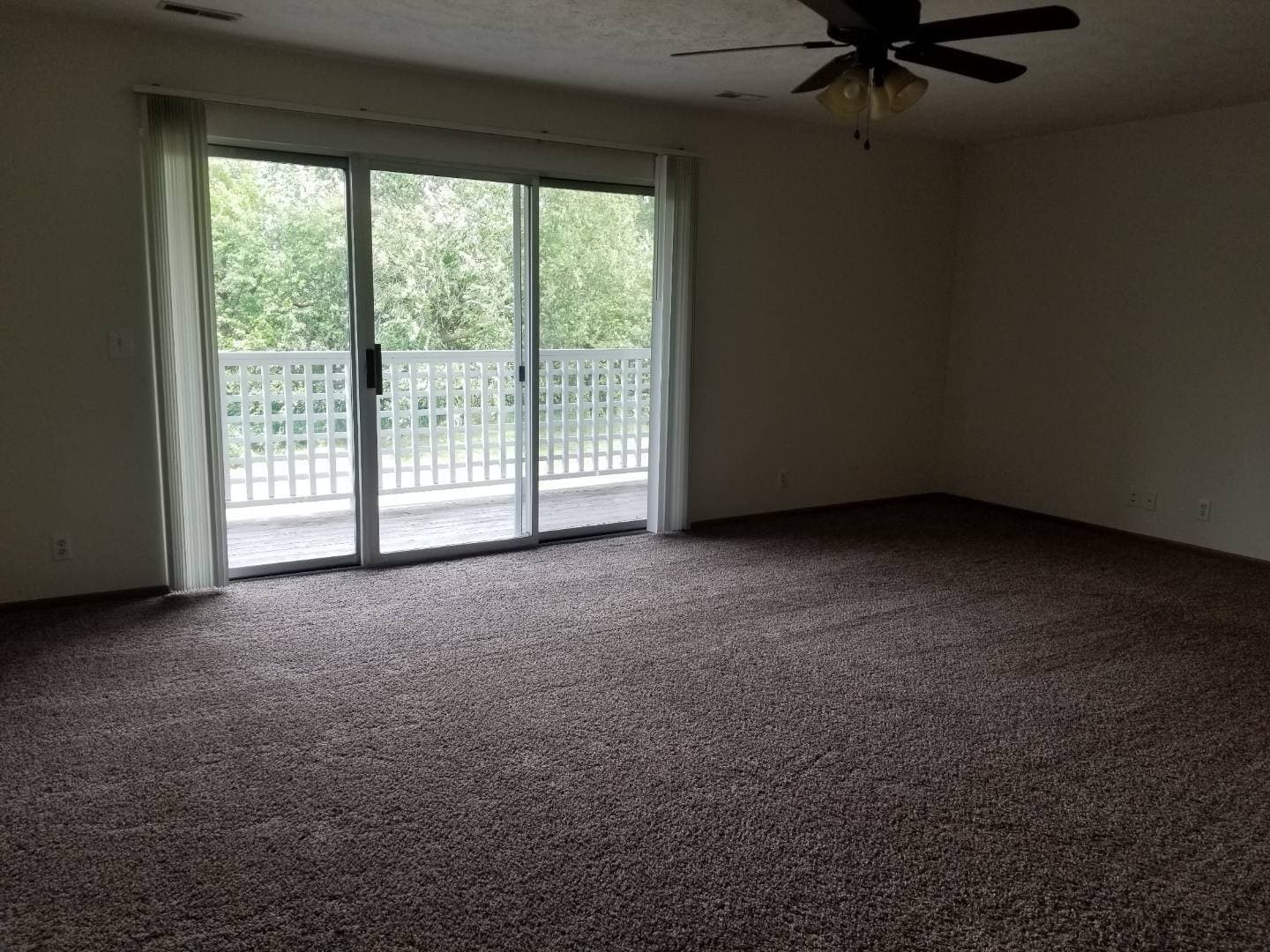 OMAHA Apartment: STONEGATE