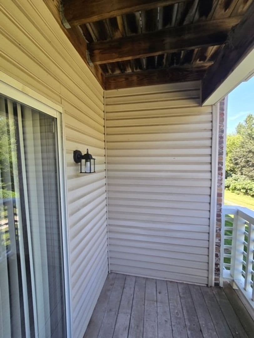 OMAHA Apartment: STONEGATE