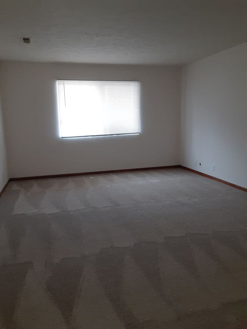 OMAHA Apartment: ARBOR PLACE