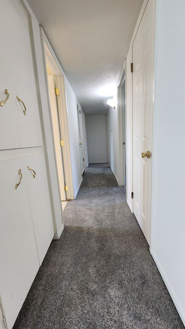Omaha Apartment: C/O Schwalb Realty