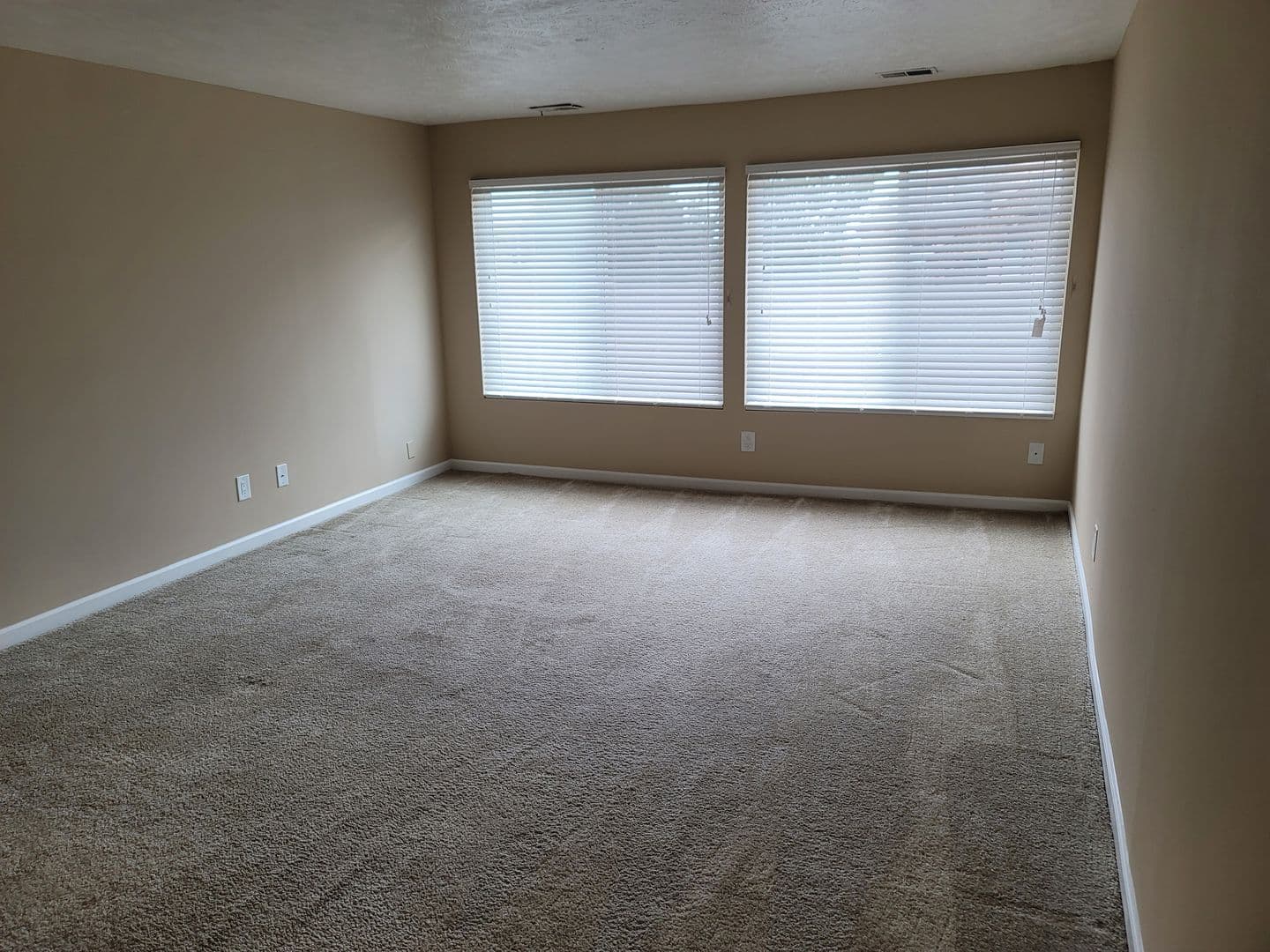 Omaha Apartment: Jackson Square LLC