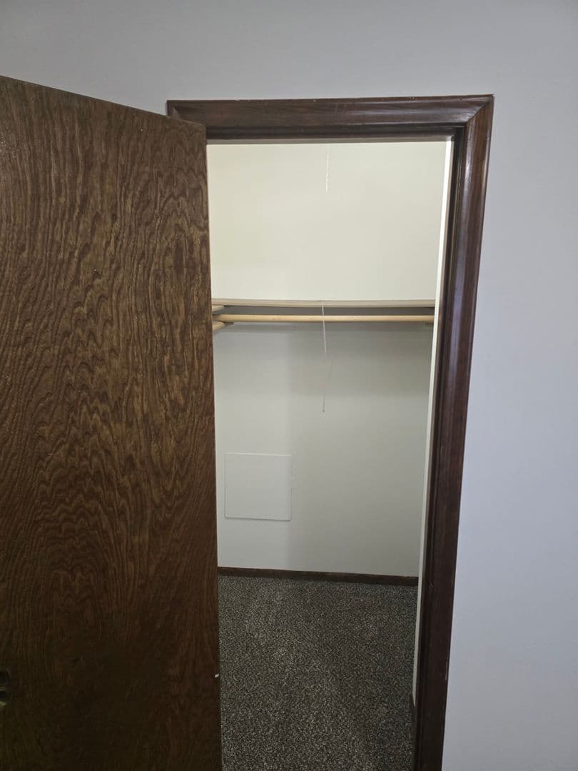 OMAHA Apartment: SCHWALB HOMES
