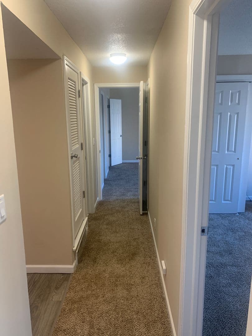 Omaha Apartment: Jackson Square LLC