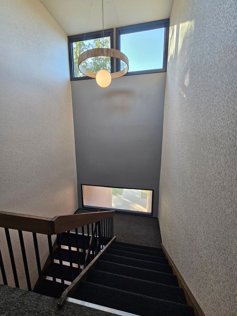 Omaha Apartment: 3724 Jackson Street