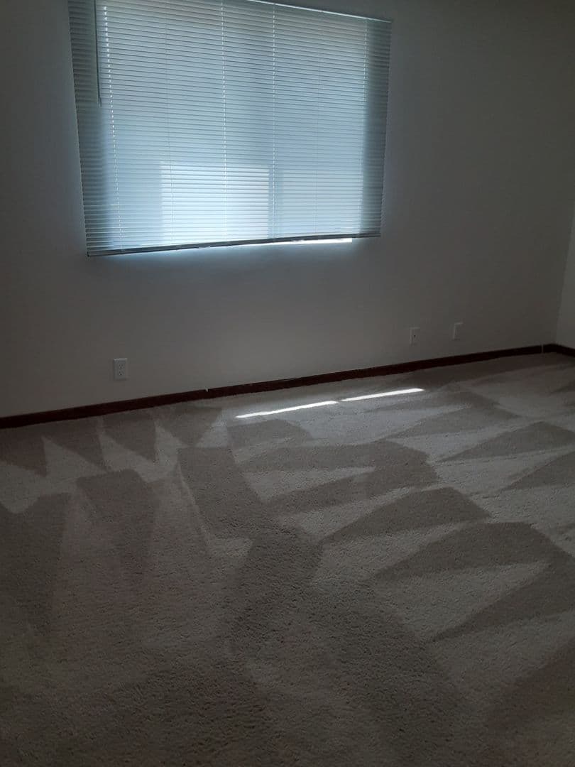OMAHA Apartment: ARBOR PLACE