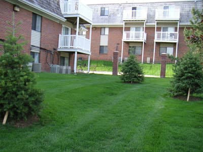OMAHA Apartment: CHARTER OAK II