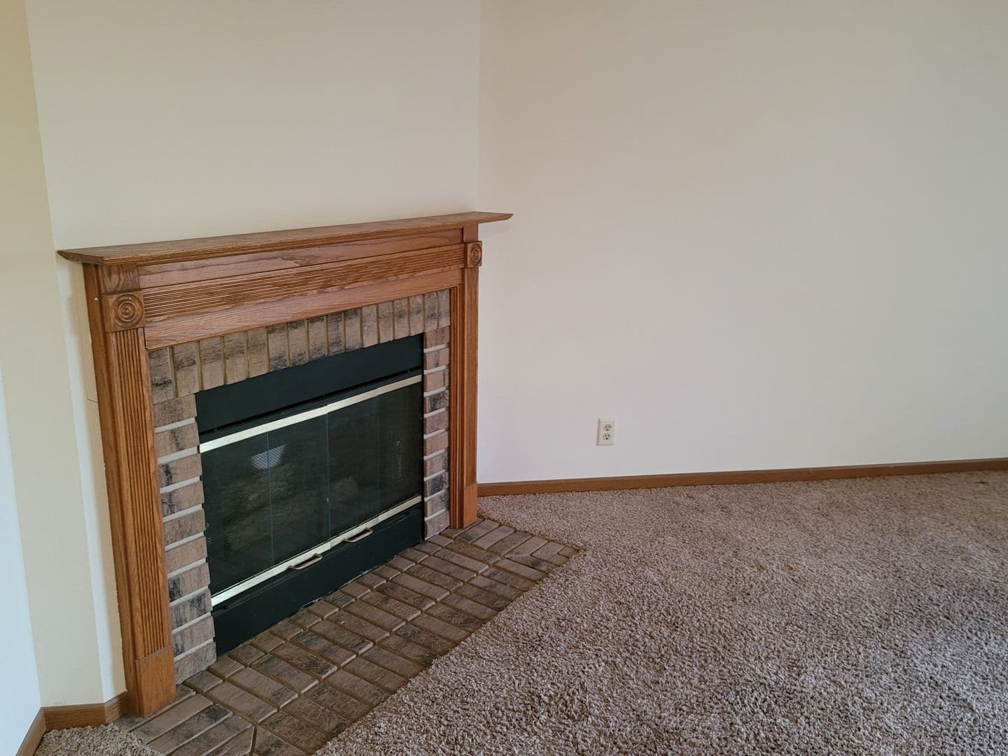 Omaha Apartment: C/O 5101 Grover Street