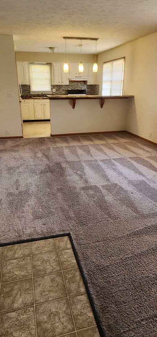 Omaha Apartment: 4955-4957 Cuming Street